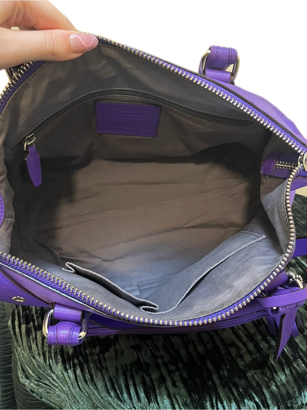🪻SOLD🪻 Coach Legacy Molly East West Purple Satchel - Picture 12 of 16